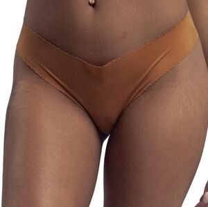 Nude Barre Size XL Scalloped Edge Seamless Thong Color 12pm Light Tan